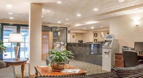 Comfort Inn at Newport Beach Middletown image 14