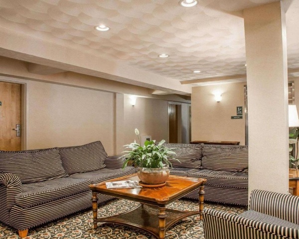 Comfort Inn at Newport Beach Middletown image 4