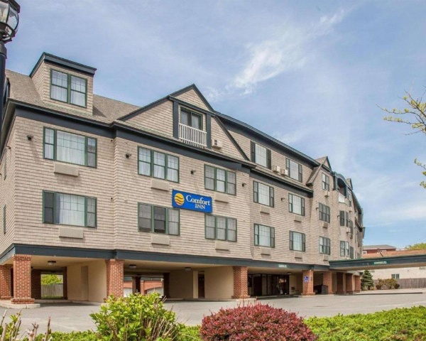 Comfort Inn at Newport Beach Middletown image 7